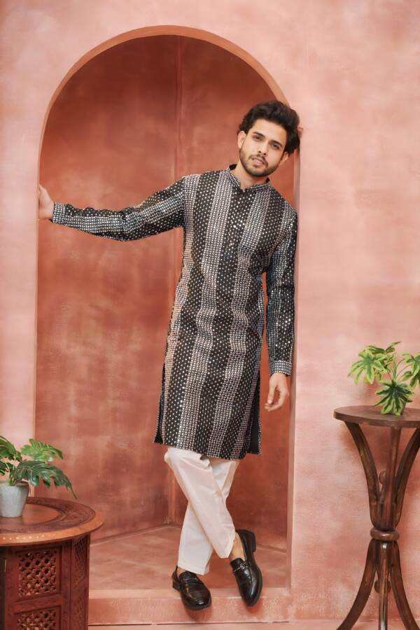 Designer Kurta Pajama - Image 4
